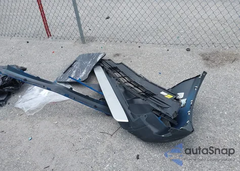 2018 Toyota Rav4 Xle из США, поврежденный, VIN JTMWFREV6JJ180937